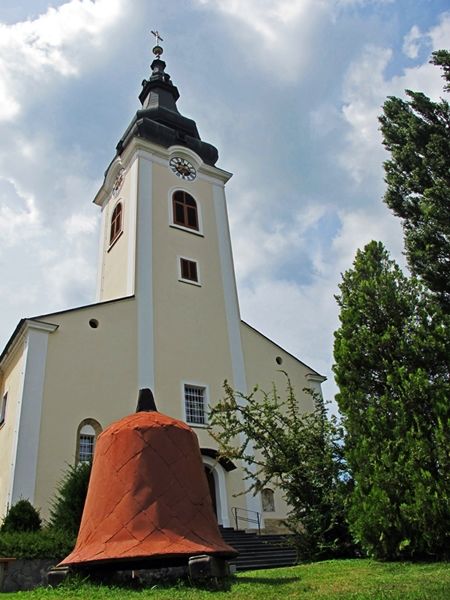 Cerkev Sv. Petra z Nemim zvonom