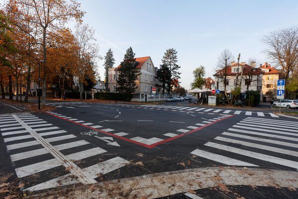 Ureditev ulice Bežigrad in Jakšičeve ulice