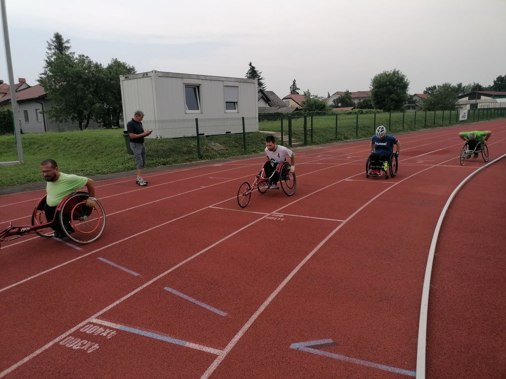 Atleti Društva paraplegikov Koroške ekipno drugi