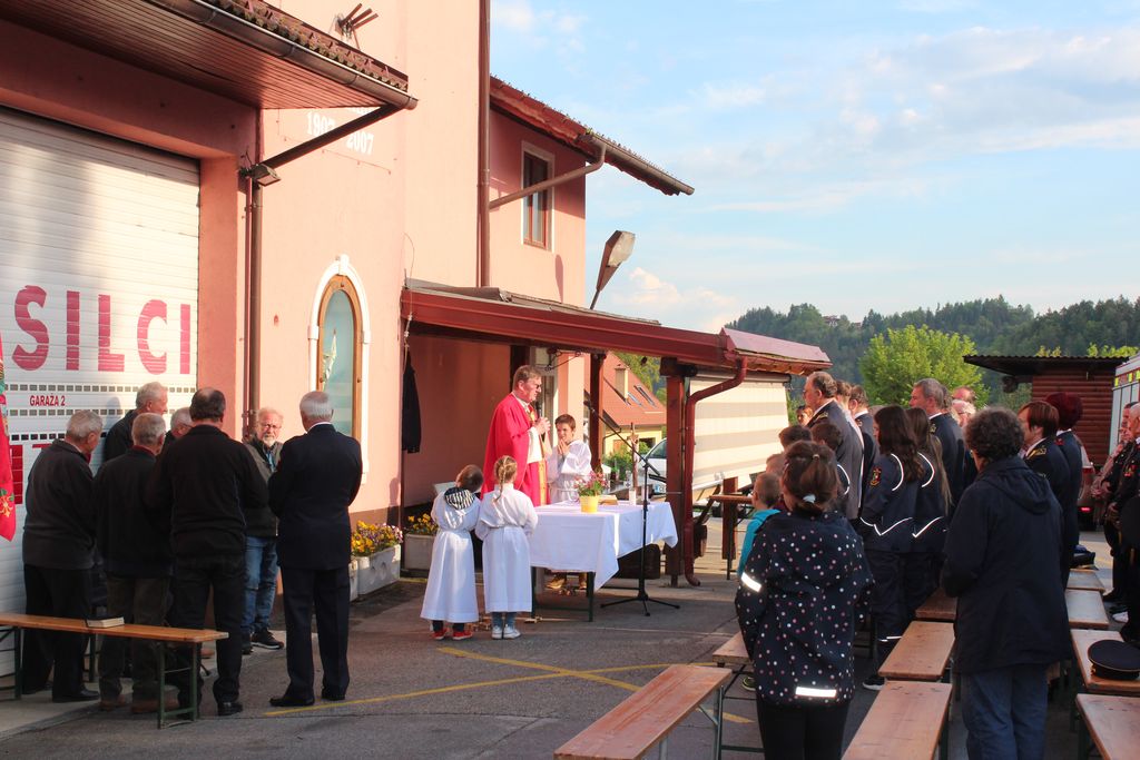 Foto utrinki: Florjanova maša v Novi Cerkvi