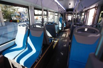 V Ljubljani testno vozi avtobus na vodik