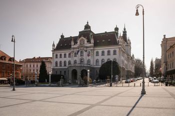 Univerza v Ljubljani ponovno med 500 najboljših univerz na svetu